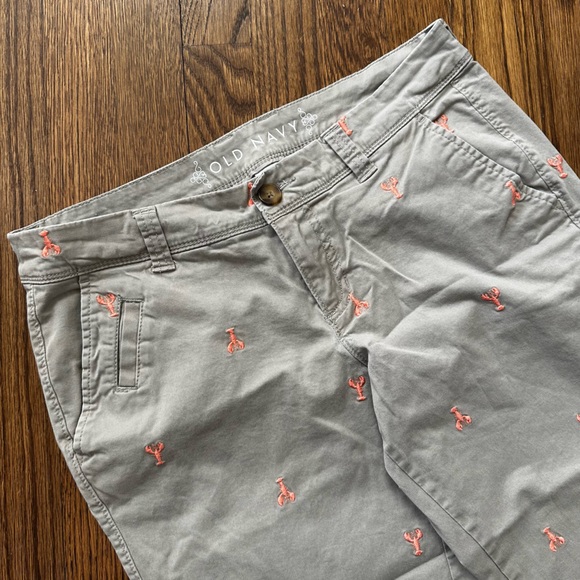 Old Navy embroidered lobster khakis, size 6 - Picture 4 of 5